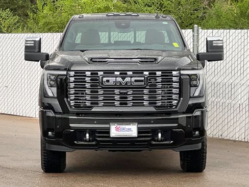 New 2026 GMC Sierra 3500 Denali Ultimate AWD/4WD image 6