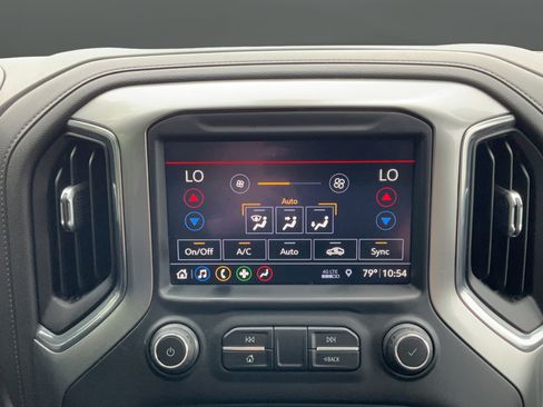 Certified 2019 Chevrolet Silverado 1500 LTZ AWD/4WD image 34