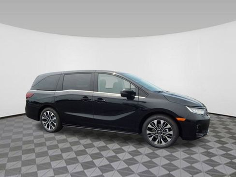 New 2026 Honda Odyssey Elite image 9