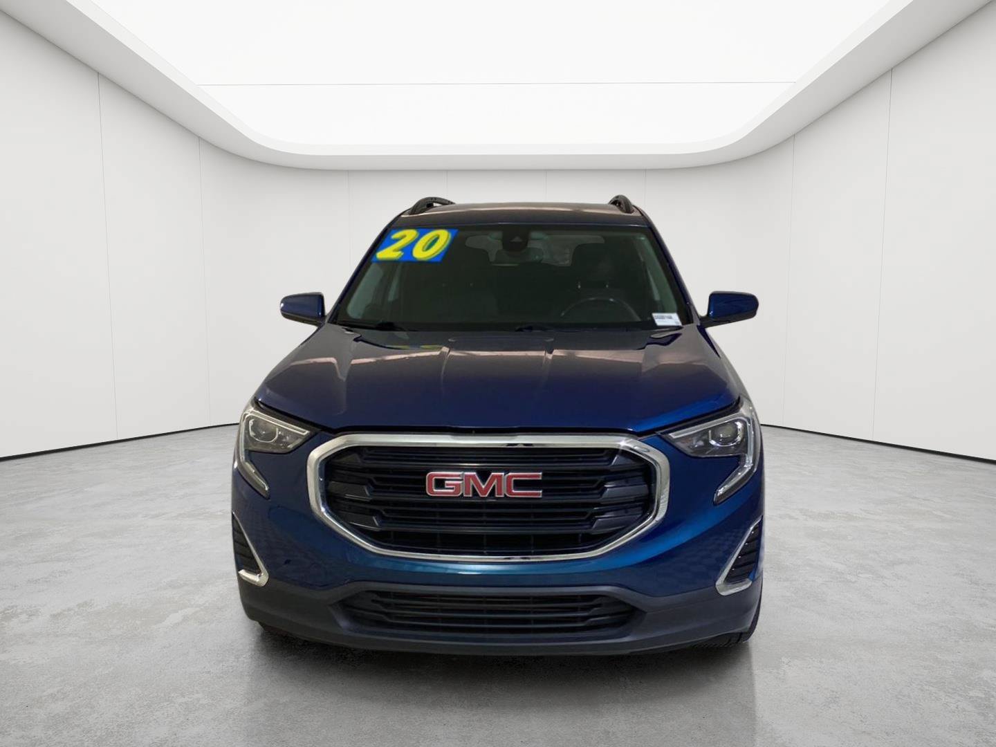Used 2020 GMC Terrain SLE w/ Driver Convenience Package FWD image 2