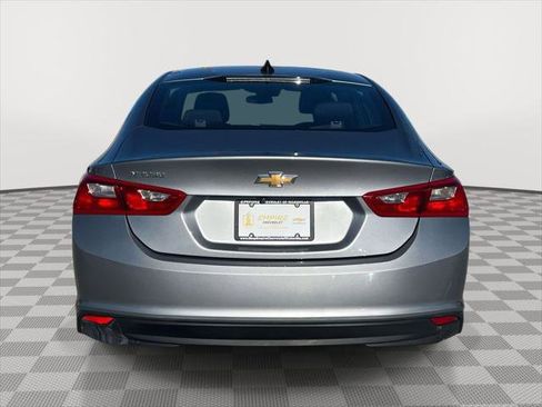 Used 2023 Chevrolet Malibu LS FWD image 4