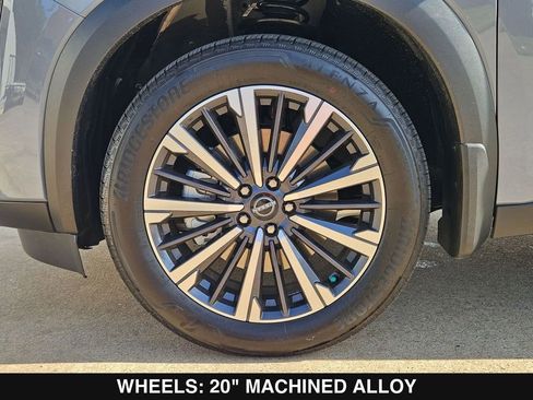 New 2026 Nissan Pathfinder Platinum AWD/4WD image 31