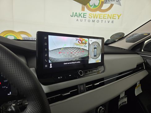 New 2025 Mitsubishi Outlander Platinum Edition image 21