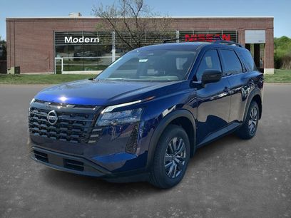 New 2026 Nissan Pathfinder SV