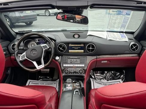 Used 2013 Mercedes-Benz SL 550 image 3