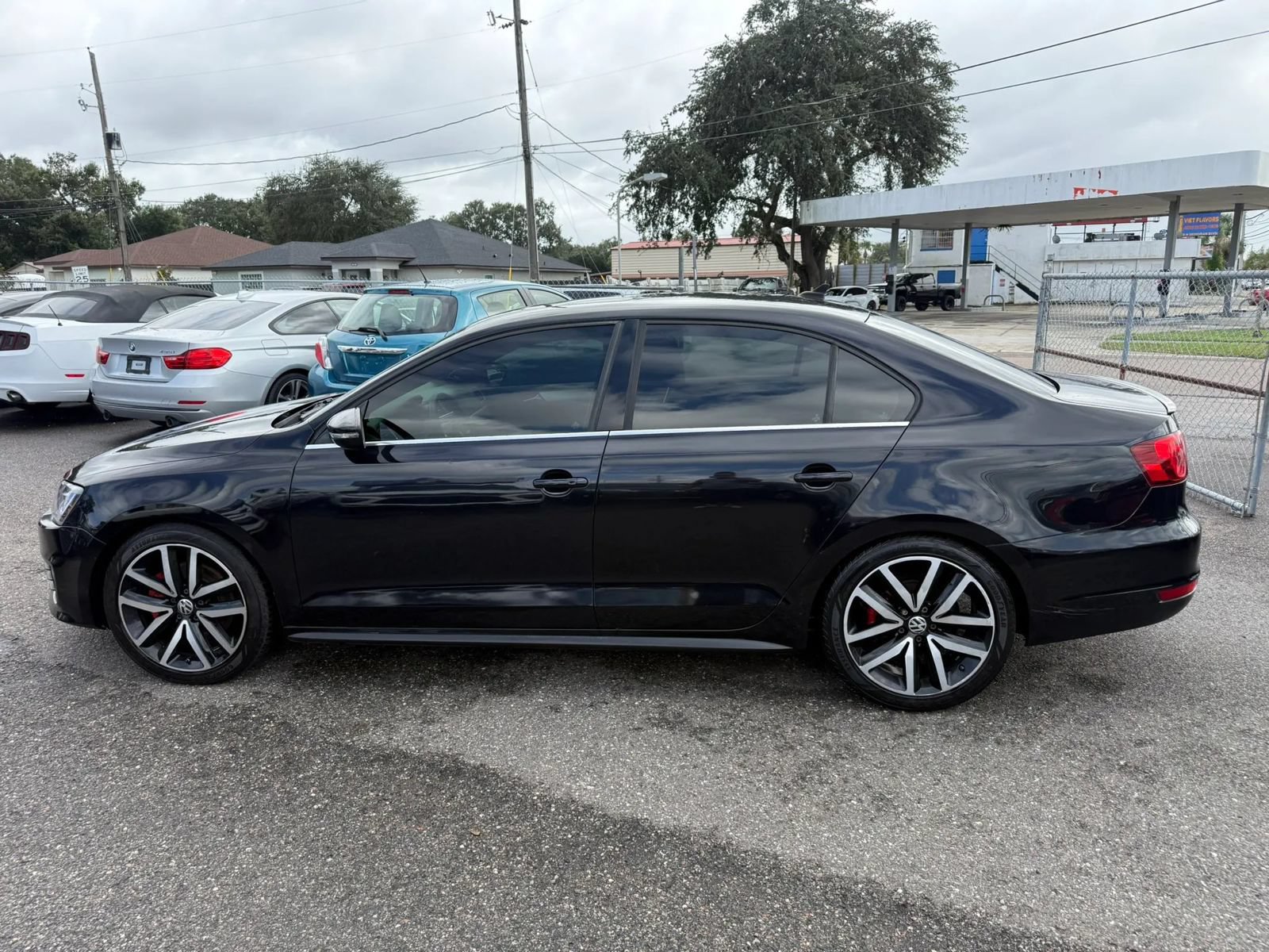 Used 2012 Volkswagen Jetta GLI Autobahn FWD image 8