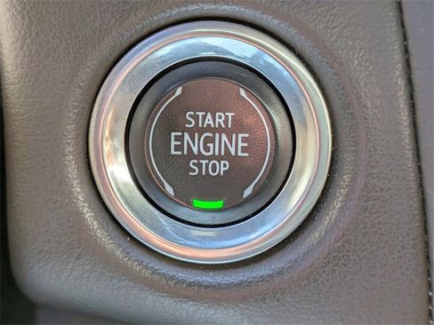 Used 2021 Chevrolet Suburban Z71 w/ Z71 Off-Road Package image 32