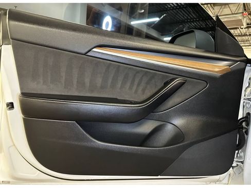 Used 2022 Tesla Model 3 Performance AWD/4WD image 18