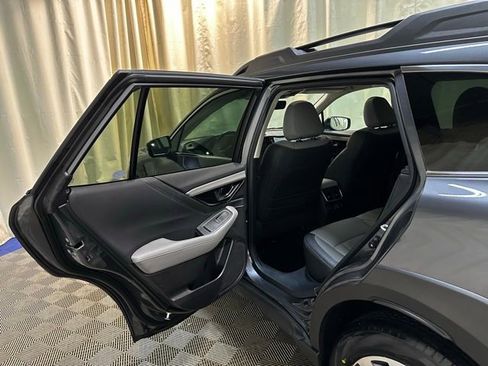 Certified 2023 Subaru Outback Limited image 27
