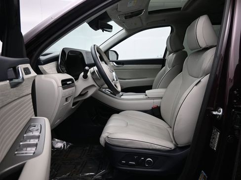 Used 2024 Hyundai Palisade Calligraphy image 26