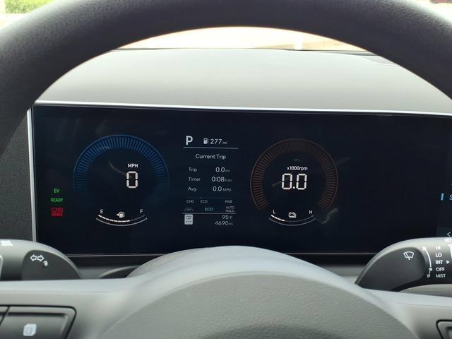 Used 2025 Hyundai Tucson Blue AWD/4WD image 19
