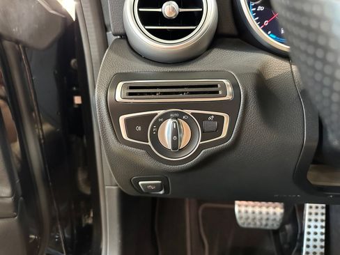 Used 2022 Mercedes-Benz C 300 Coupe image 23