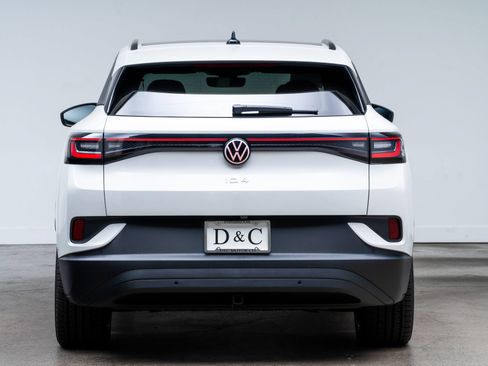 Used 2023 Volkswagen ID.4 Pro S AWD/4WD image 6