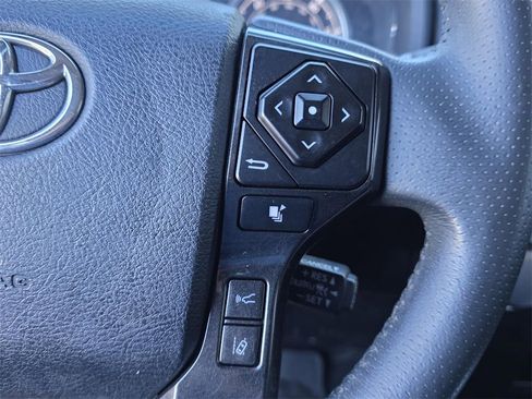 Used 2021 Toyota 4Runner TRD Off-Road Premium image 30