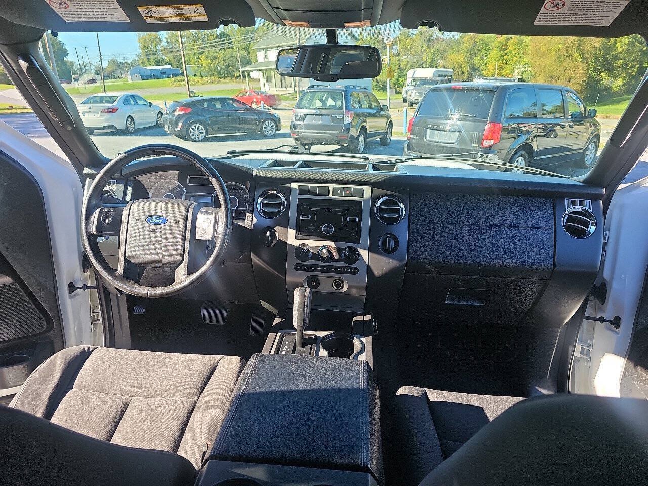 Used 2008 Ford Expedition EL XLT AWD/4WD image 22