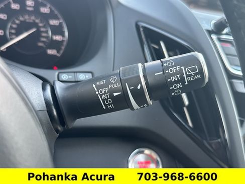 Used 2024 Acura RDX SH-AWD image 11