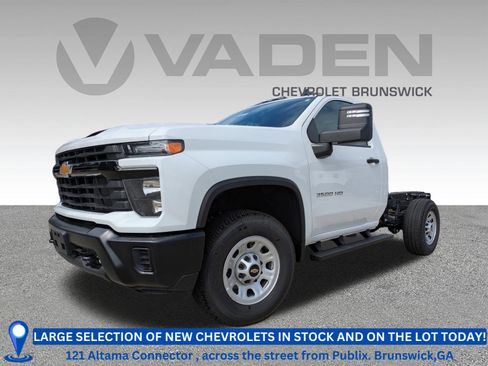 New 2025 Chevrolet Silverado 3500 W/T w/ WT Convenience Package image 1
