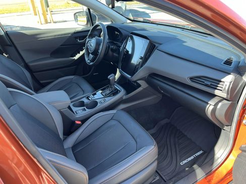 Used 2024 Subaru Crosstrek 2.5i Limited w/ Popular Package #4A image 16
