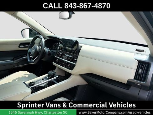 Used 2022 Nissan Pathfinder SL w/ SL Premium Package AWD/4WD image 31