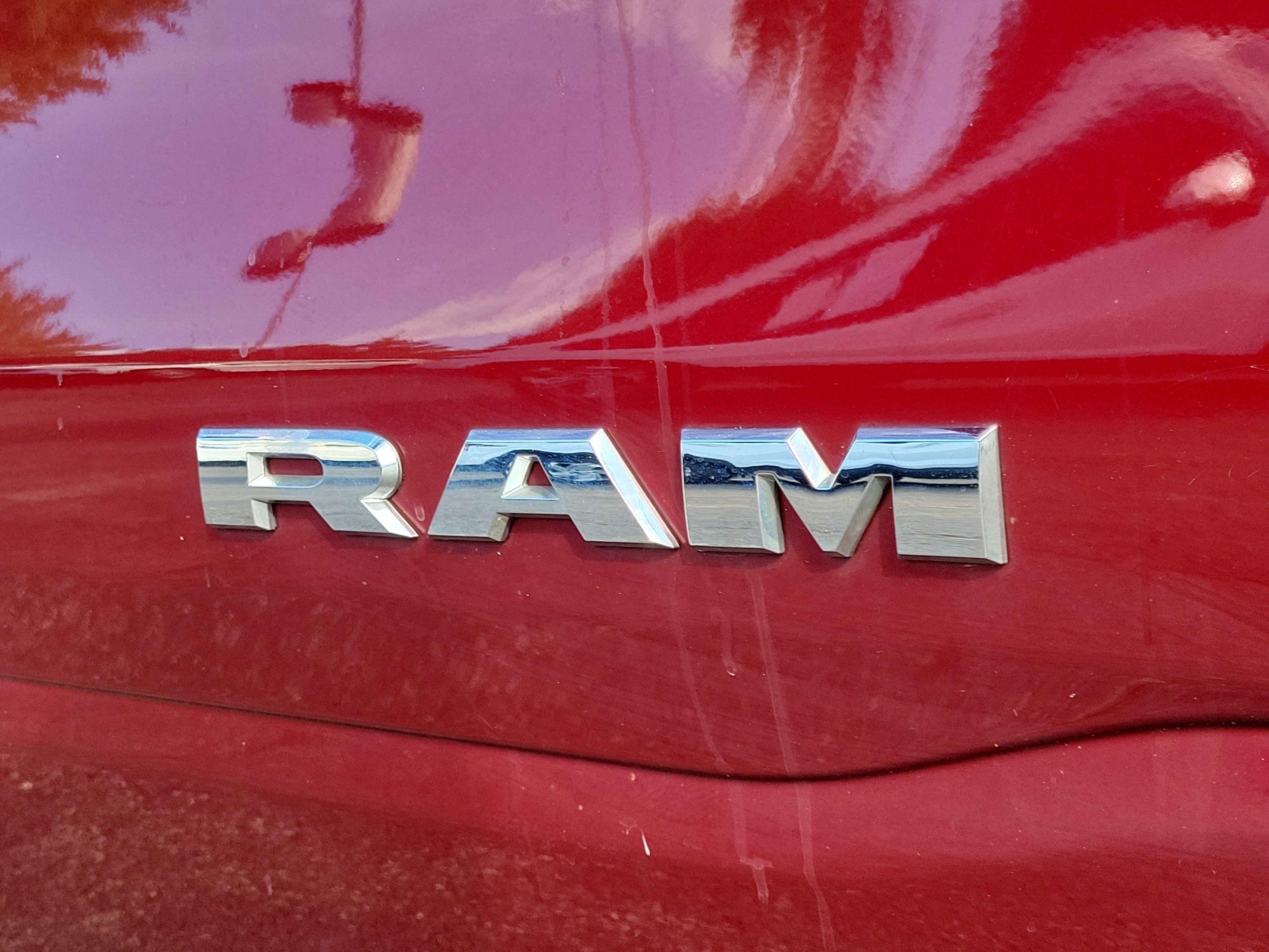 Used 2019 RAM 1500 Big Horn AWD/4WD image 7