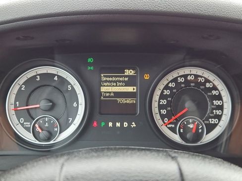 Used 2013 RAM 1500 Express image 29