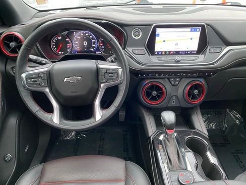Used 2022 Chevrolet Blazer RS w/ Enhanced Convenience Package image 11