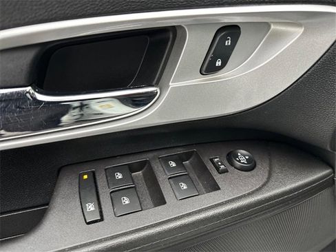 Used 2017 Chevrolet Equinox LS image 14