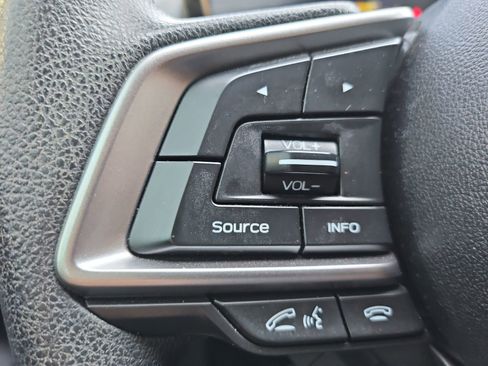 Used 2023 Subaru Crosstrek 2.0i AWD/4WD image 24