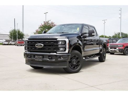 Used 2024 Ford F250 Lariat w/ Lariat Ultimate Package AWD/4WD image 1