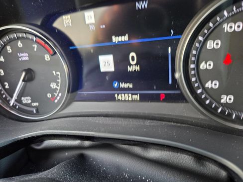 Used 2024 Cadillac XT5 Premium Luxury w/ Technology Package image 6