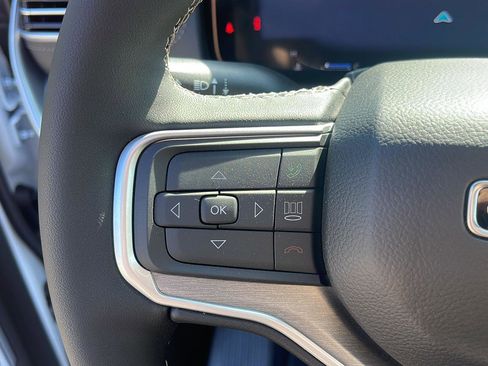 New 2026 Jeep Grand Wagoneer Limited AWD/4WD image 15