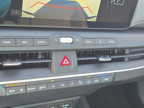 New 2026 Kia K4 FWD image 23