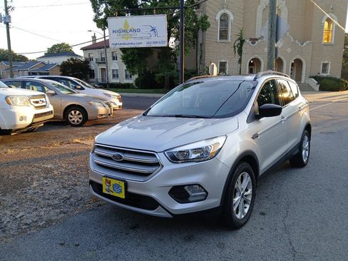 Used 2018 Ford Escape SE AWD/4WD image 13