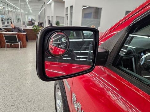 Used 2014 RAM 1500 Express AWD/4WD image 38