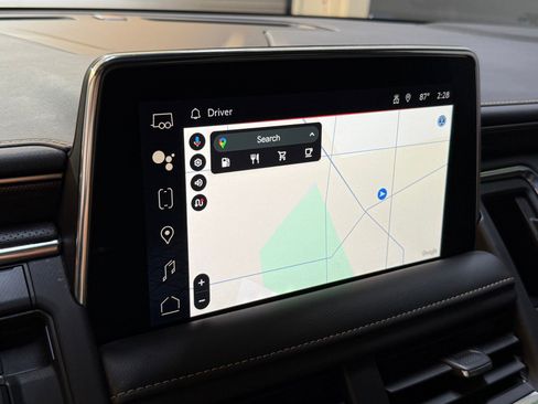 Used 2023 GMC Yukon AT4 w/ AT4 Premium Package image 29