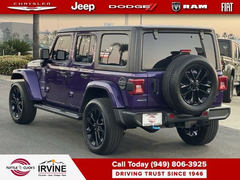Used 2023 Jeep Wrangler Sahara image 4