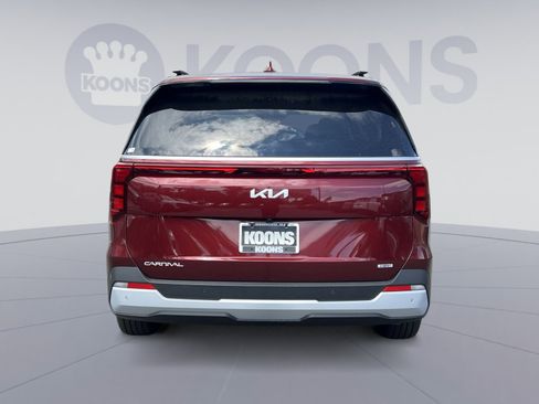 New 2026 Kia Carnival EX FWD image 5