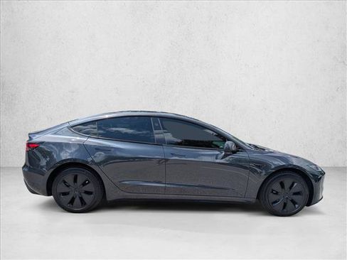 Used 2025 Tesla Model 3 Long Range RWD image 4
