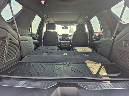 Used 2021 Chevrolet Tahoe RST w/ Luxury Package AWD/4WD image 8