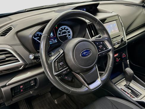 Used 2022 Subaru Forester Premium image 18
