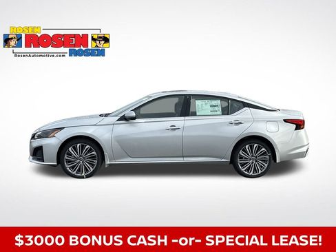 New 2025 Nissan Altima 2.5 SL image 2