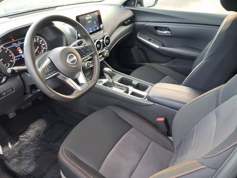 Used 2025 Nissan Sentra SR w/ Midnight Edition FWD image 19