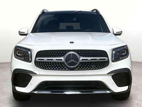 Used 2020 Mercedes-Benz GLB 250 image 4