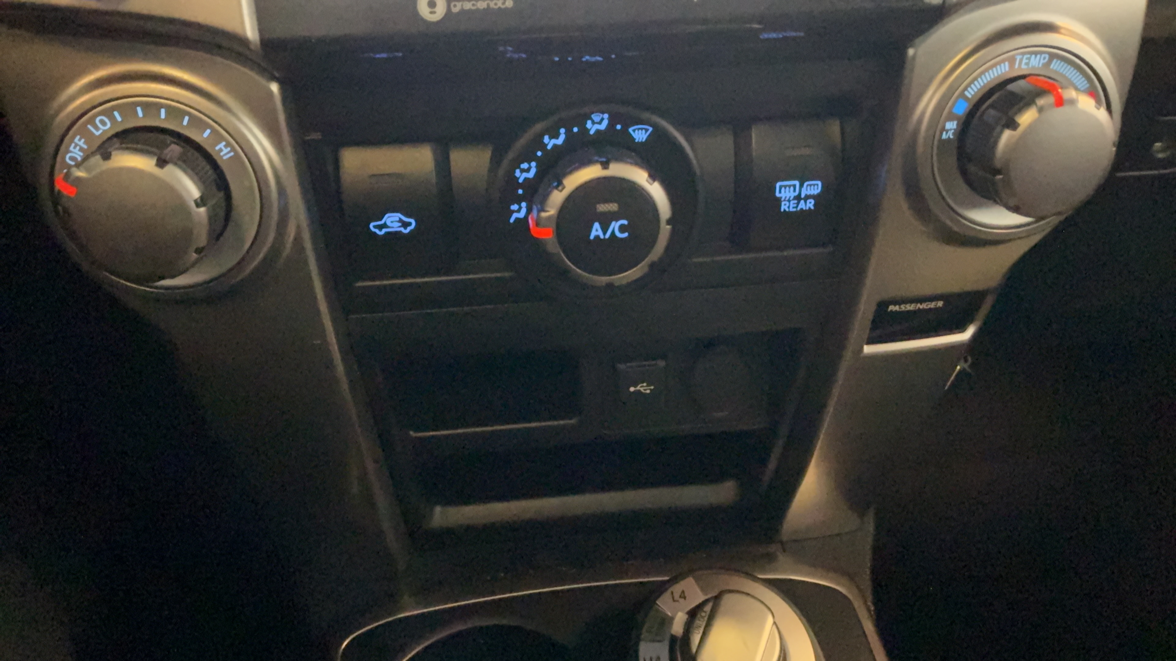 Used 2021 Toyota 4Runner SR5 Premium AWD/4WD image 14