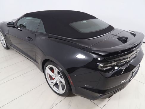 Used 2023 Chevrolet Camaro SS RWD image 32