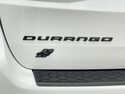 Used 2021 Dodge Durango R/T w/ Blacktop Package AWD/4WD image 38