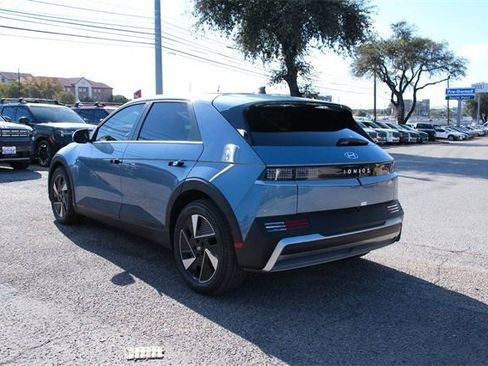 New 2026 Hyundai Ioniq 5 SEL image 6