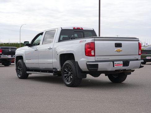 Used 2016 Chevrolet Silverado 1500 LTZ Z71 w/ LTZ Plus Package AWD/4WD image 5