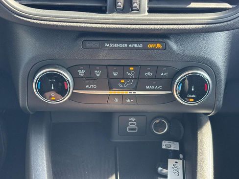 New 2026 Ford Escape Active AWD/4WD image 23