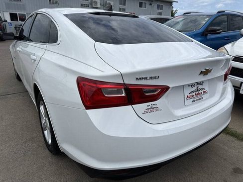 Used 2020 Chevrolet Malibu LS w/ LPO, Convenience Package 1 FWD image 4